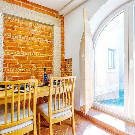 Lejlighed Homey Haven With A Rustic Charm Lisboa