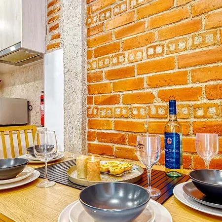 Homey Haven With A Rustic Charm * Lisbon